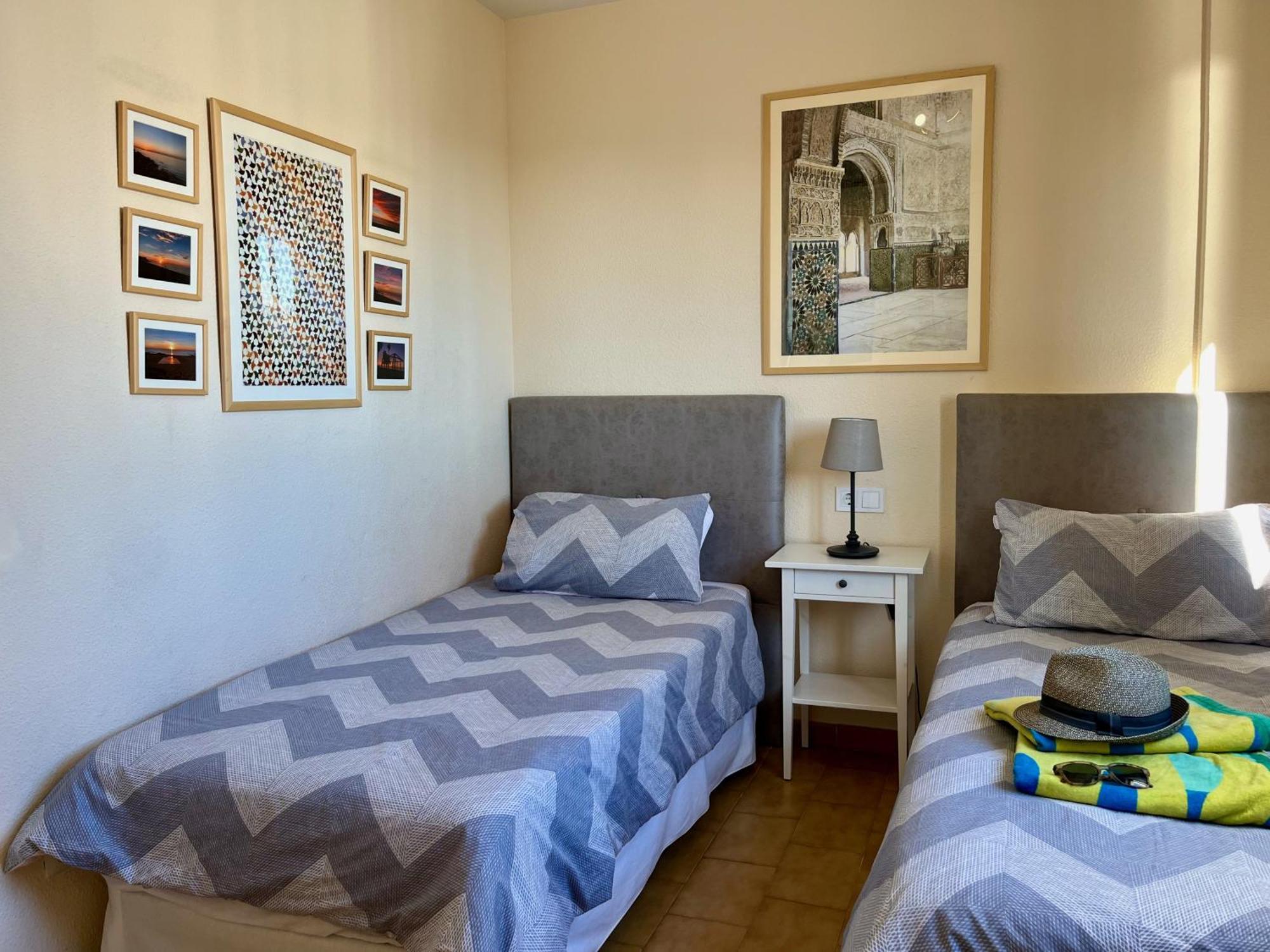Calabella 1 Pirate View, Frontline Beach La Cala De Mijas, Wi-Fi المظهر الخارجي الصورة