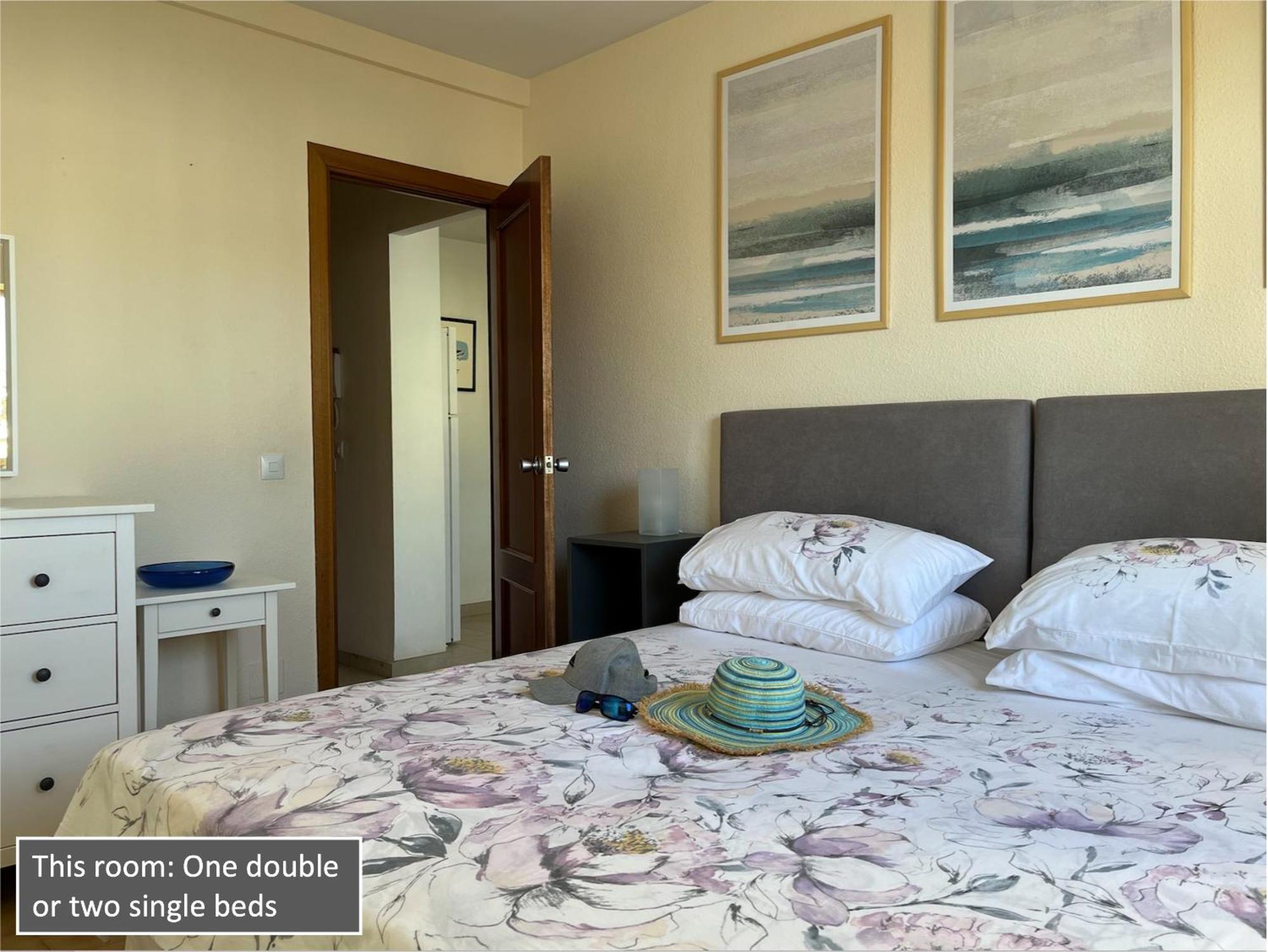 Calabella 1 Pirate View, Frontline Beach La Cala De Mijas, Wi-Fi المظهر الخارجي الصورة