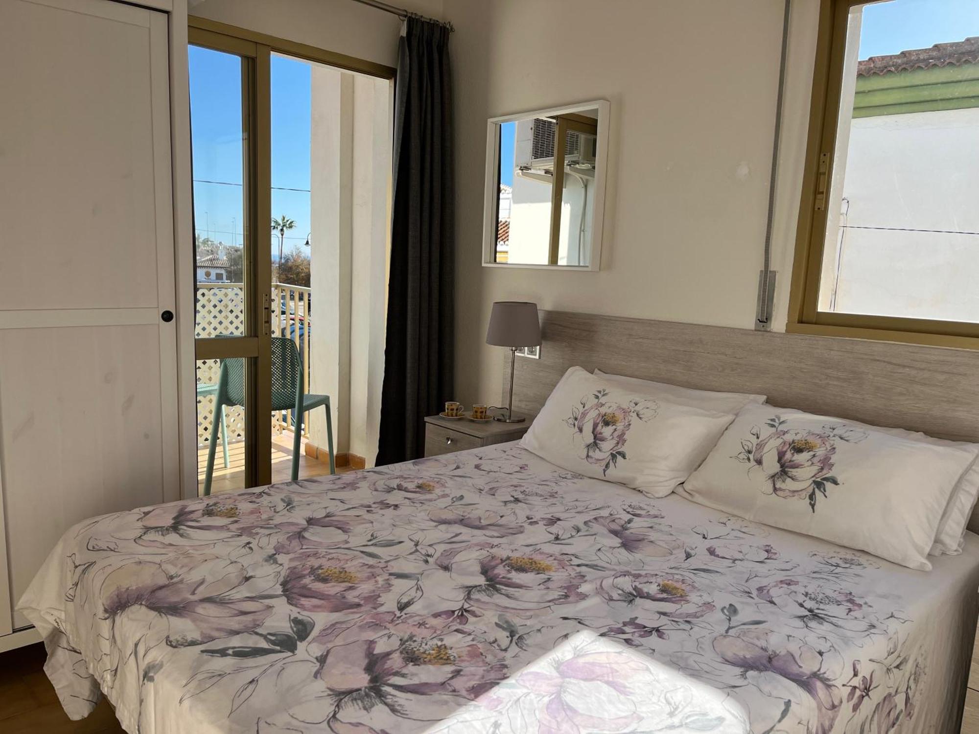 Calabella 1 Pirate View, Frontline Beach La Cala De Mijas, Wi-Fi المظهر الخارجي الصورة